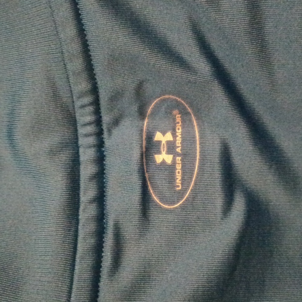 Under Armour - Picture 3 of 9